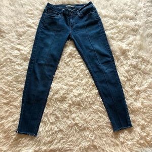LEVI 535 SUPER SKINNY JEANS